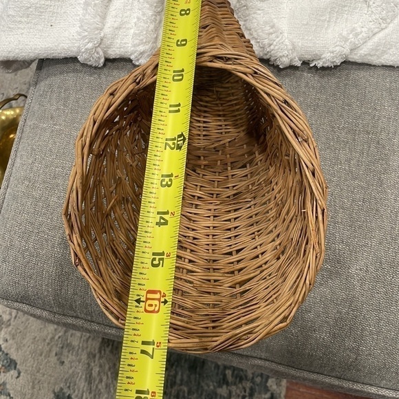 VINTAGE woven cornucopia - Picture 5 of 5